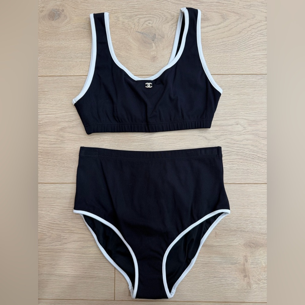 Chanel 22S Black White Crystal CC Logo Bikini Two Piece Swimsuit Bathing Suit 38 - Picture 2 of 16
